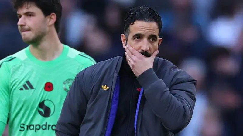 魯本&middot;阿莫林在執(zhí)教曼聯(lián)14個月后被解雇