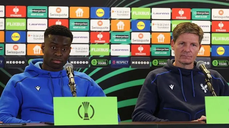 格伊和格拉斯納帶領(lǐng)水晶宮隊(duì)贏得了隊(duì)史首個(gè)重要榮譽(yù)&mdash;&mdash;足總杯冠軍，當(dāng)時(shí)他們分別是隊(duì)長(zhǎng)和主教練，距今已有244天。