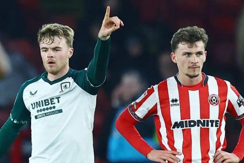 英冠聯(lián)賽謝菲爾德1-2米德?tīng)査贡? class=